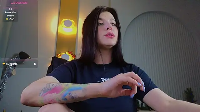 Jenna Adams  online show from 01-15-25, 07:15