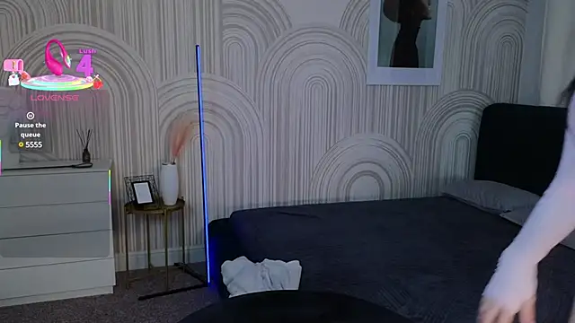 Jenna Adams  online show from 03-17-25, 01:03