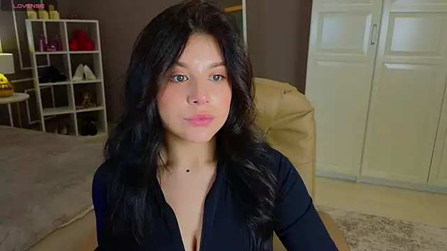 Jenna Adams  online show from 09-18-25, 01:51