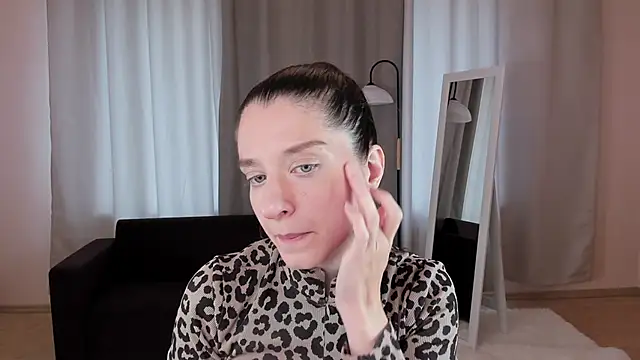 helentasty online show from 09-14-25, 02:33