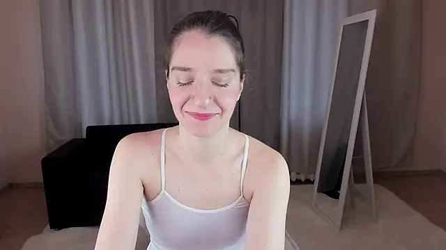 helentasty online show from 09-29-25, 02:27