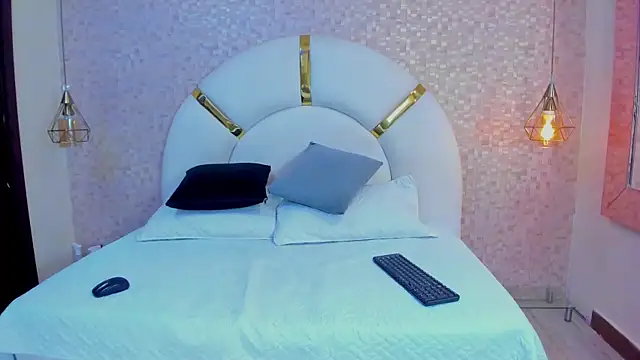 sophie 1 online show from 03-16-25, 12:12