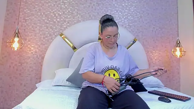 sophie 1 online show from 03-17-25, 03:03