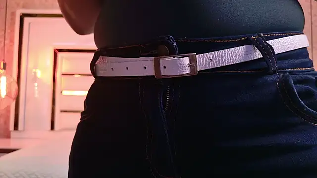 sophie 1 online show from 10-16-25, 03:07