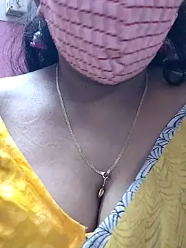 mallu-sumi online show from 03-10-25, 02:50