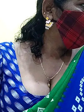 mallu-sumi online show from 03-11-25, 04:07