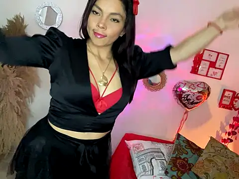 Snapshot of amii777 chatting on 10-17-25, 07:00 amii777 online show from 10-17-25, 07:00