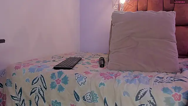 kristakinnky online show from 09-24-25, 12:41