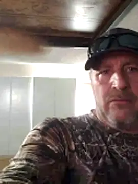 girthbrooks1269 online show from 12-18-25, 09:10