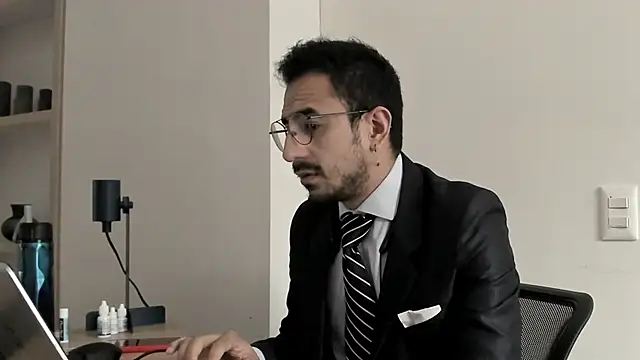 Snapshot of pablo-rincon95 chatting on 01-14-25, 05:12 pablo-rincon95 online show from 01-14-25, 05:12