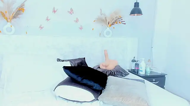 Krystal cambell1 online show from 02-09-25, 11:36