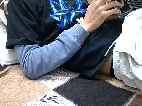 Snapshot of wknows2 chatting on 01-11-26, 03:39 wknows2 online show from 01-11-26, 03:39