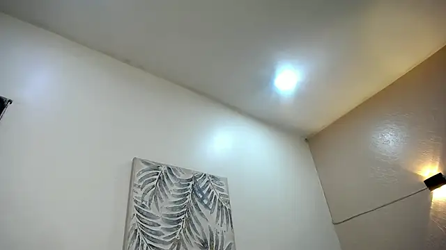 HottCandy21 online show from 01-17-25, 01:47