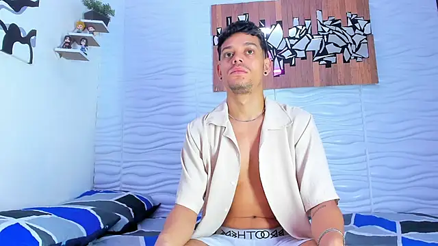 Snapshot of Friendsofeverything_ chatting on 09-16-25, 02:07 Friendsofeverything online show from 09-16-25, 02:07