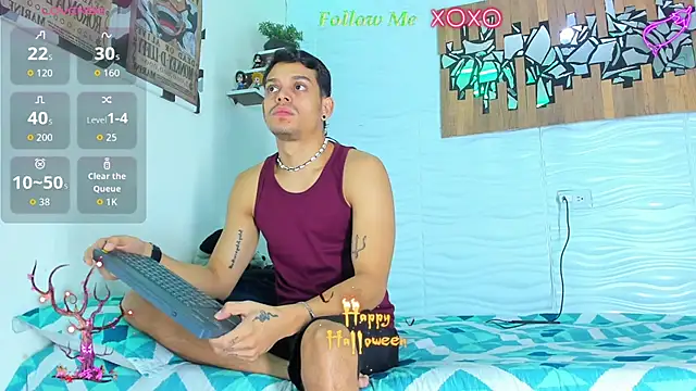 Snapshot of Friendsofeverything_ chatting on 10-13-25, 01:55 Friendsofeverything online show from 10-13-25, 01:55