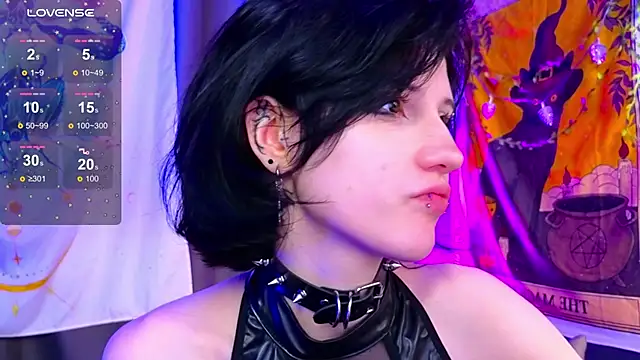 dark vamp  online show from 12-29-24, 03:33