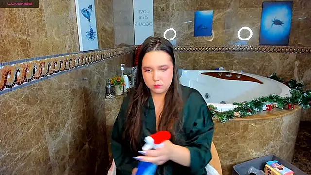 Snapshot of Mira_Karter chatting on 01-12-25, 07:53 Mira Karter online show from 01-12-25, 07:53