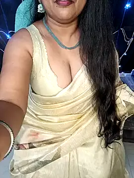 Snapshot of honey-sexy chatting on 01-23-25, 10:43 honey-sexy online show from 01-23-25, 10:43