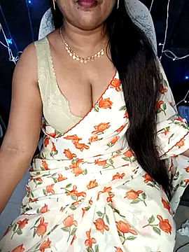 Snapshot of honey-sexy chatting on 02-14-25, 09:24 honey-sexy online show from 02-14-25, 09:24