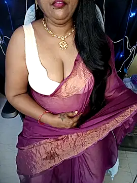 Snapshot of honey-sexy chatting on 02-16-25, 09:59 honey-sexy online show from 02-16-25, 09:59