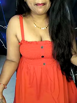 Snapshot of honey-sexy chatting on 02-18-25, 07:43 honey-sexy online show from 02-18-25, 07:43