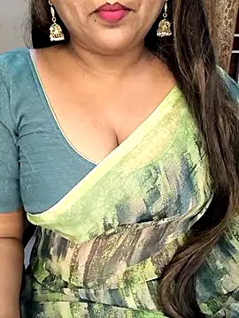 Snapshot of honey-sexy chatting on 12-02-25, 05:19 honey-sexy online show from 12-02-25, 05:19