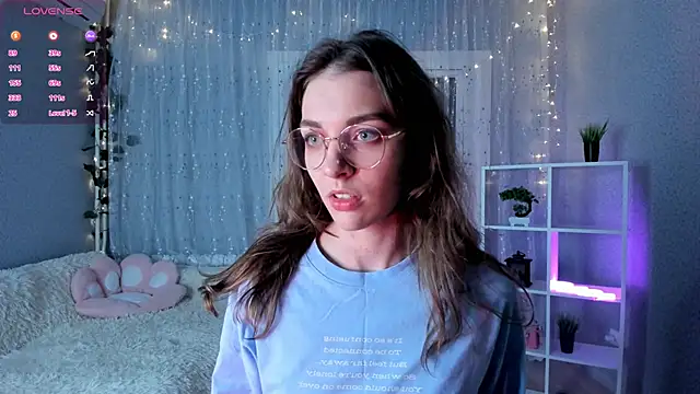 AraCopple online show from 12-21-24, 09:15