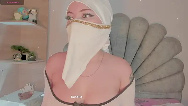 Snapshot of Amaltea chatting on 01-13-25, 07:42 Amaltea online show from 01-13-25, 07:42