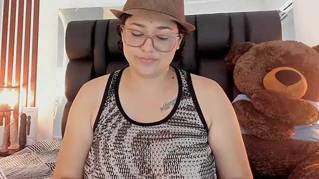 meikochoe online show from 03-19-25, 02:05