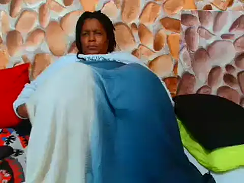 AfricanBigAssxx98 online show from 03-20-25, 02:08