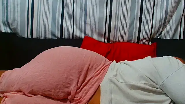 AfricanBigAssxx98 online show from 04-23-26, 12:29