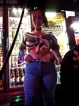 Snapshot of mariana_mauricio_hot chatting on 10-04-25, 01:47 mariana mauricio hot online show from 10-04-25, 01:47