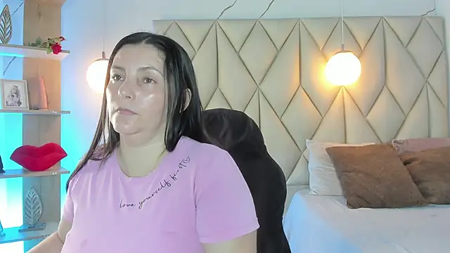 angelswets online show from 06-09-26, 01:56