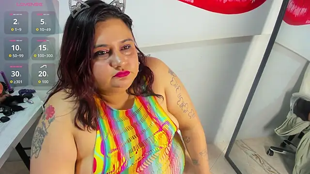 Snapshot of electrabig_6 chatting on 12-04-25, 06:12 electrabig 6 online show from 12-04-25, 06:12