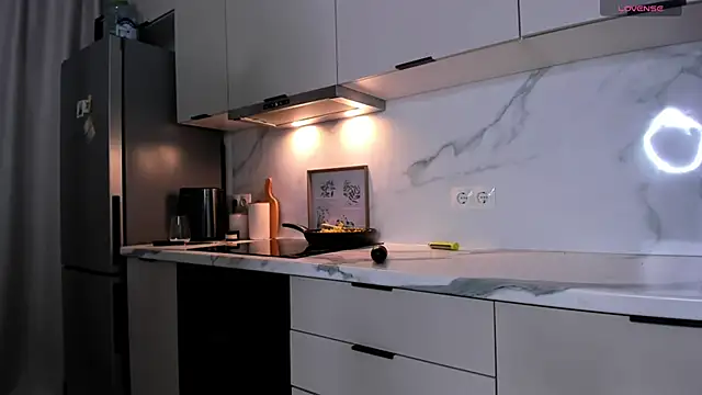 sincere shyness online show from 03-02-25, 03:59