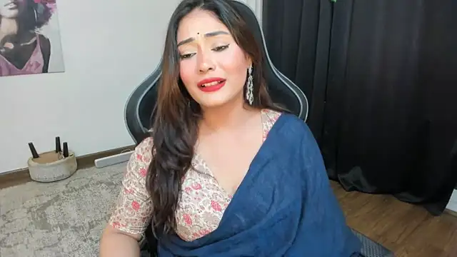 Snapshot of GoddessAnna chatting on 12-10-24, 05:44 GoddessAnna online show from 12-10-24, 05:44