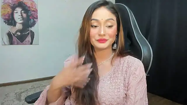 Snapshot of GoddessAnna chatting on 12-16-24, 04:49 GoddessAnna online show from 12-16-24, 04:49