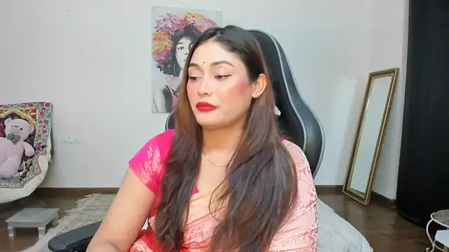 Snapshot of GoddessAnna chatting on 12-30-24, 06:38 GoddessAnna online show from 12-30-24, 06:38