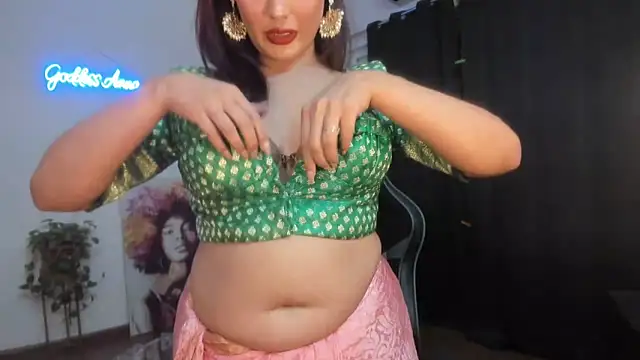 Snapshot of GoddessAnna chatting on 03-09-25, 06:00 GoddessAnna online show from 03-09-25, 06:00