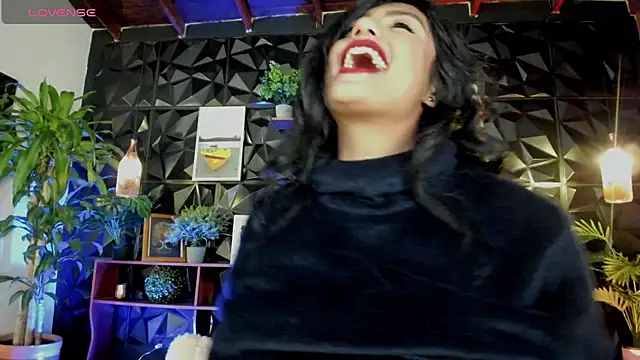 Snapshot of karla_999 chatting on 10-13-25, 03:28 karla 999 online show from 10-13-25, 03:28