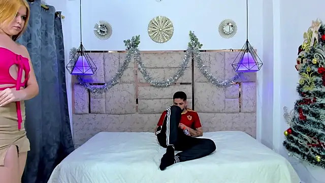 Snapshot of yez_hot_ggh chatting on 12-29-24, 08:58 yez hot ggh online show from 12-29-24, 08:58