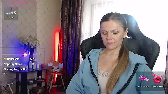 JessieOMays online show from 05-18-26, 04:07