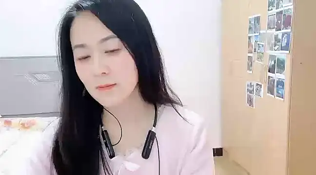 fanfan-FF online show from 02-17-25, 12:05