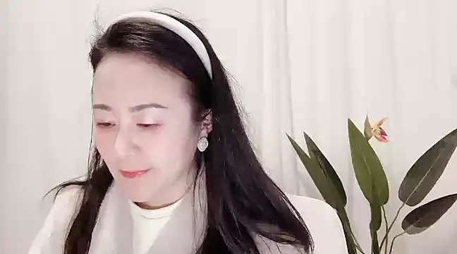 fanfan-FF online show from 03-06-25, 11:47