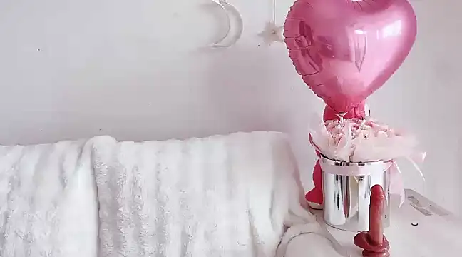 fanfan-FF online show from 03-08-25, 05:07