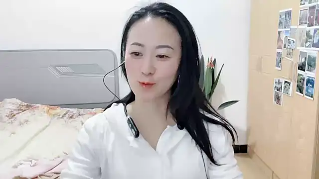 fanfan-FF online show from 03-13-25, 12:02