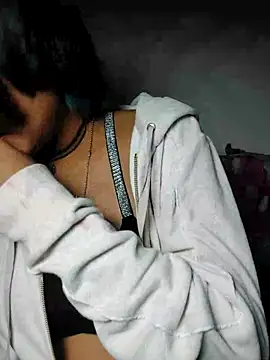 Snapshot of azulzulix chatting on 02-21-25, 03:34 azulzulix online show from 02-21-25, 03:34