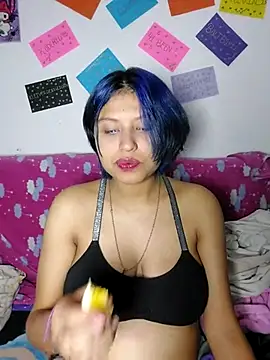 Snapshot of azulzulix chatting on 03-07-25, 06:13 azulzulix online show from 03-07-25, 06:13