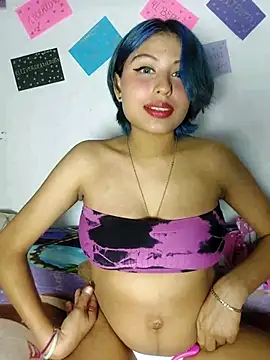 Snapshot of azulzulix chatting on 03-13-25, 03:33 azulzulix online show from 03-13-25, 03:33