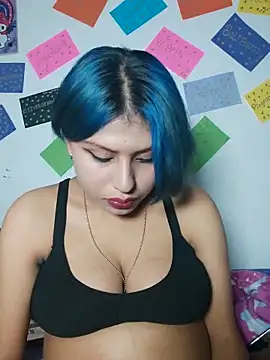 Snapshot of azulzulix chatting on 03-15-25, 11:28 azulzulix online show from 03-15-25, 11:28